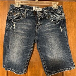 Aeropostale Bermuda Style Shorts Size 5/6